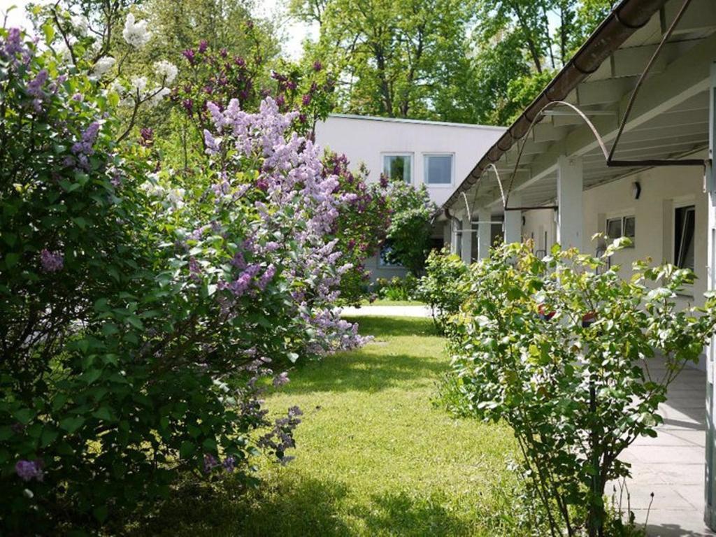 Hostel Huetteldorf Viyana Dış mekan fotoğraf