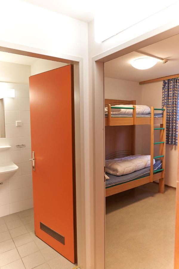 Hostel Huetteldorf Viyana Dış mekan fotoğraf